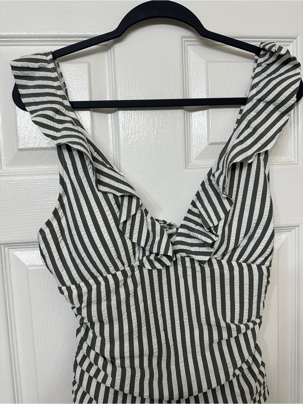 Ellen Tracy Swimsuit Olive Green White Striped Ruffle V Neck One-Piece Size 12 - Picture 4 of 8